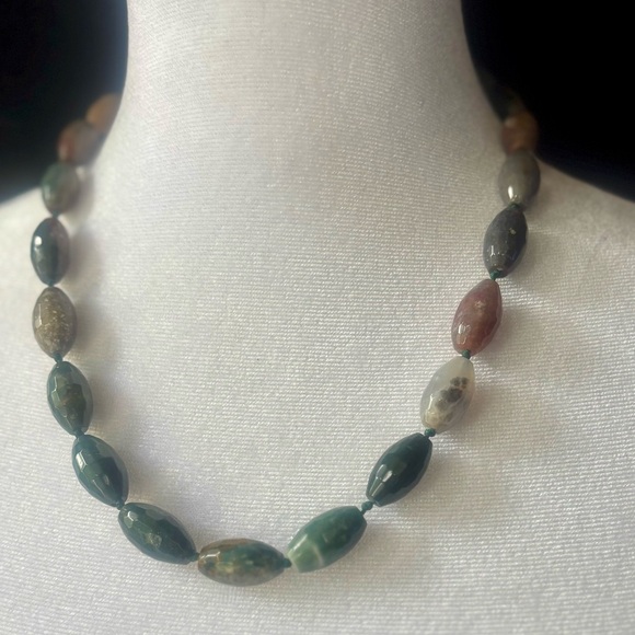 Gemstone Necklaces 5 Total - Picture 5 of 15